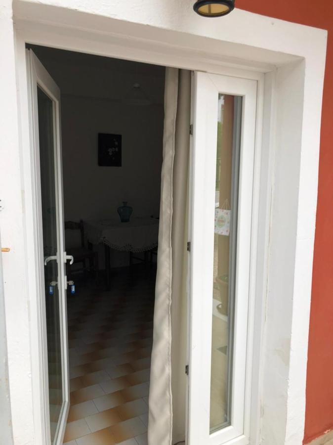 Loula'S Apartments 古维亚 外观 照片